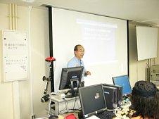 町田氏の講演の写真