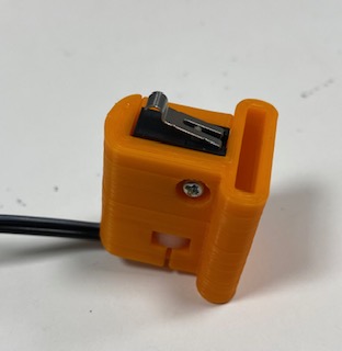 親指スイッチ13Rの写真